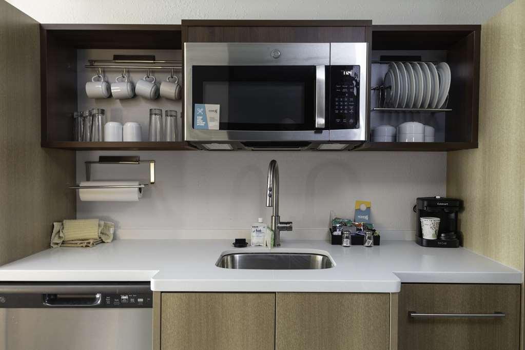 Home2 Suites By Hilton Northville Detroit Стая снимка