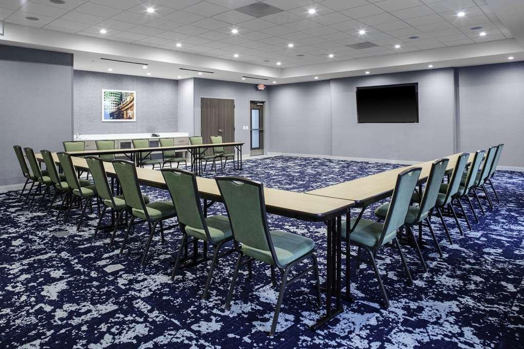 Home2 Suites By Hilton Northville Detroit Съоръжения снимка